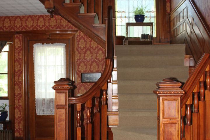 Victorian Charm Inn