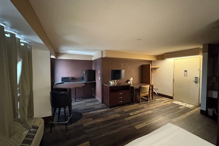 Room 19 of 26