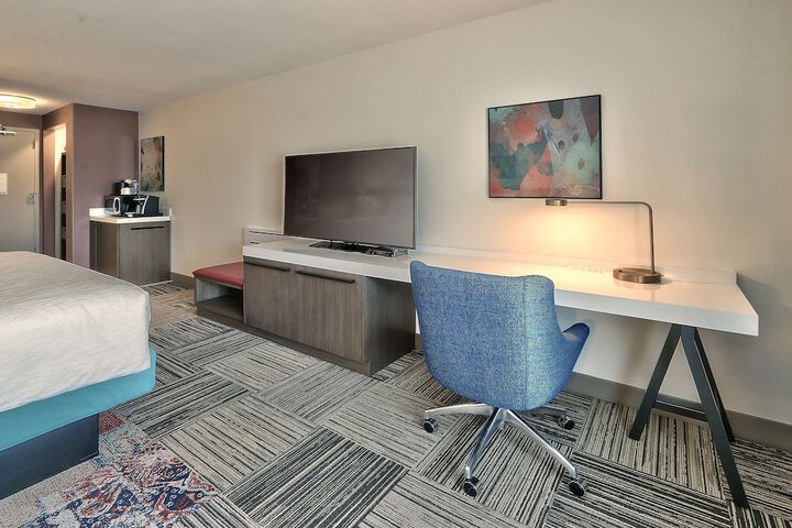 Room 21 of 31