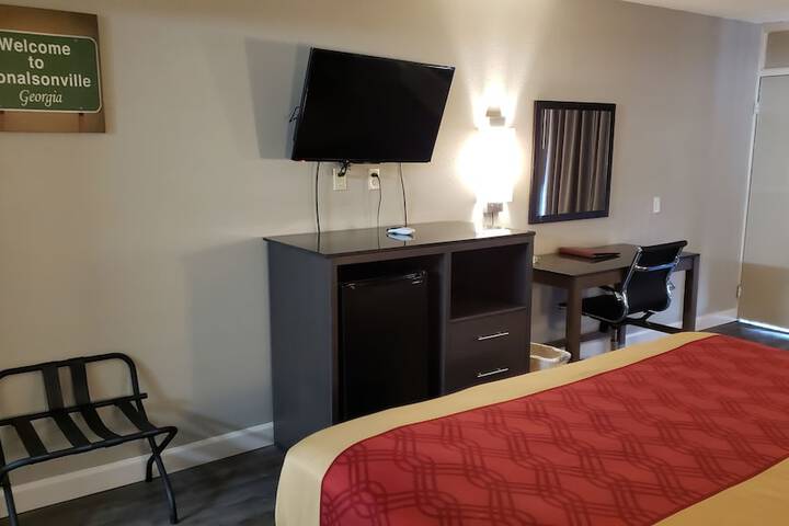 Room 20 of 29