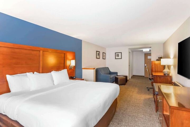 Room 14 of 42