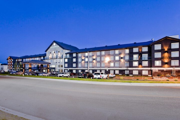 Sandman Signature Prince George Hotel