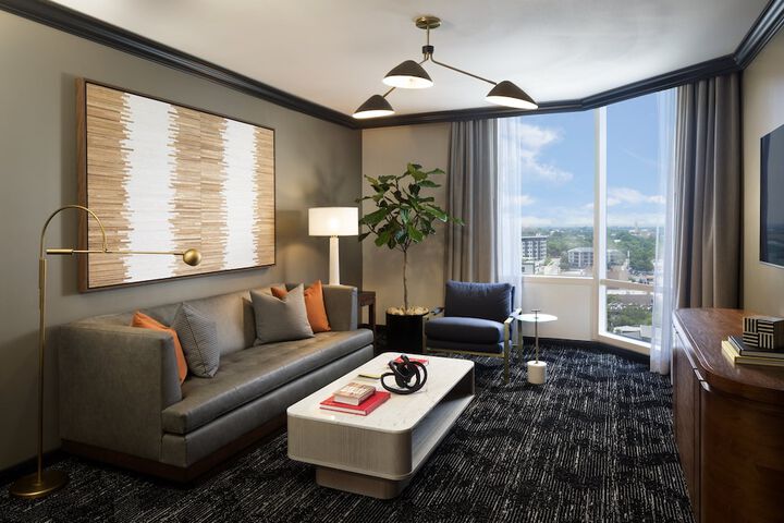Room 65 of 84