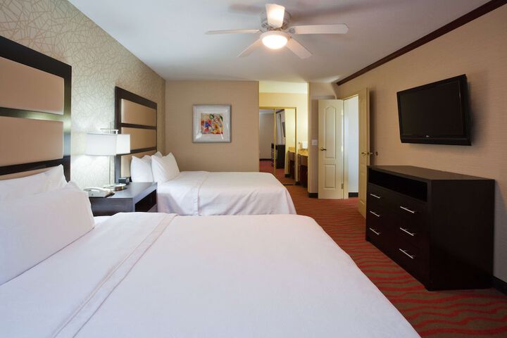 Room 10 of 39