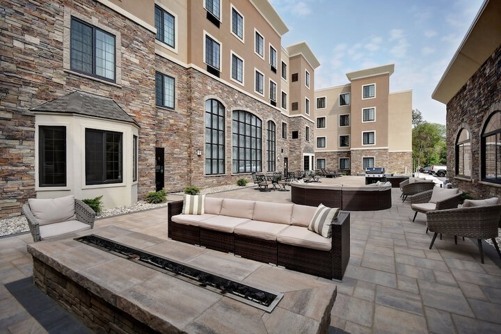 Staybridge Suites Holland by IHG