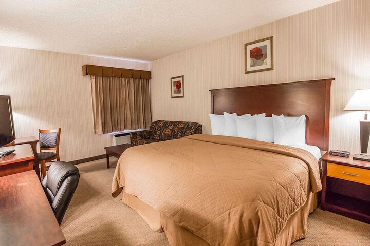 Room 16 of 35