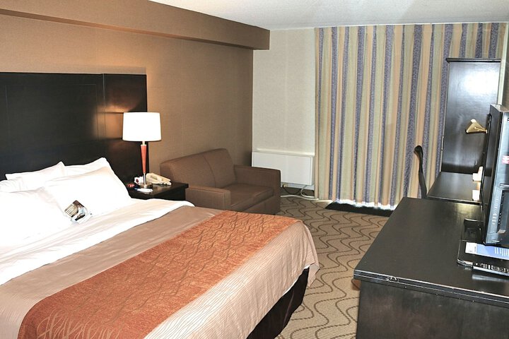 Room 21 of 28