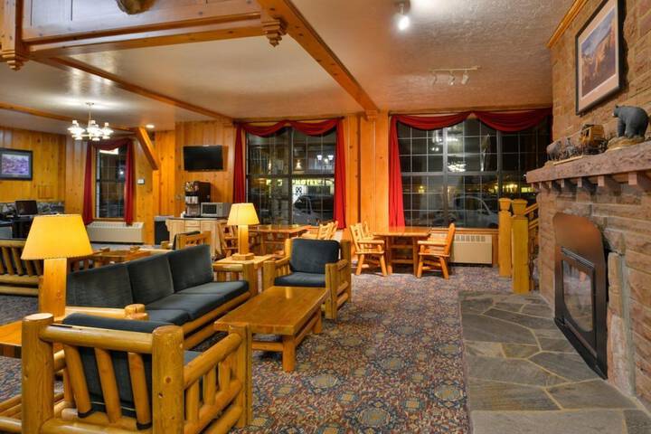 Hotel Interior 16 of 43