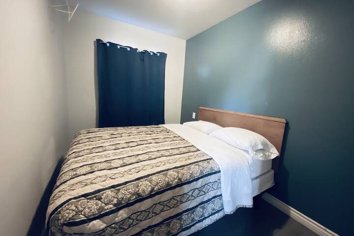 Room 15 of 15