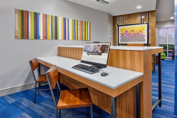 Holiday Inn Express & Suites Wooster by IHG