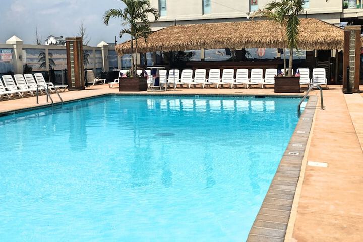 Pool 3 of 24