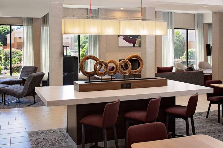 Hotel Interior 11 of 25