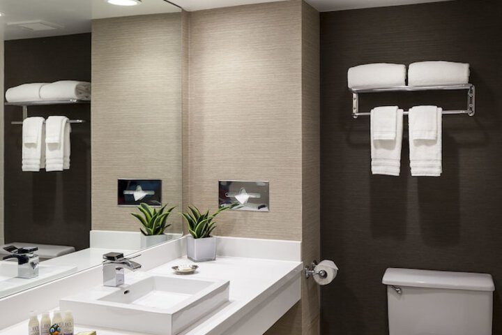 Whitney Peak Hotel Reno Tapestry Collection by Hilton