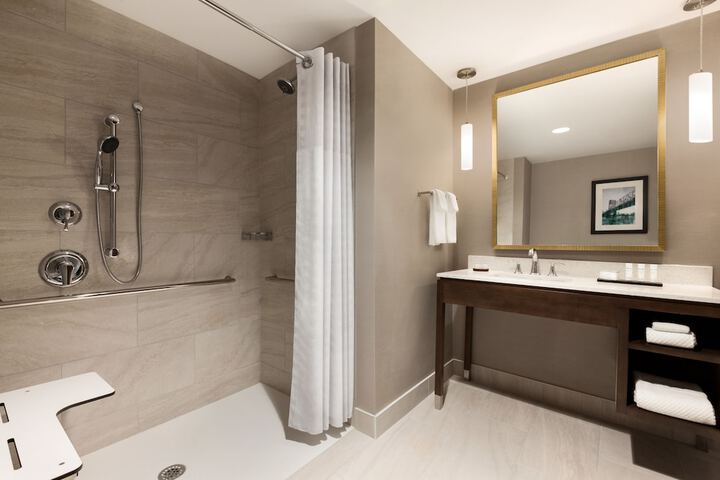 Room 21 of 50