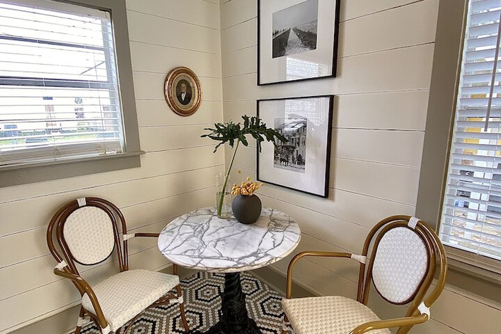 Coppersmith Inn B & B