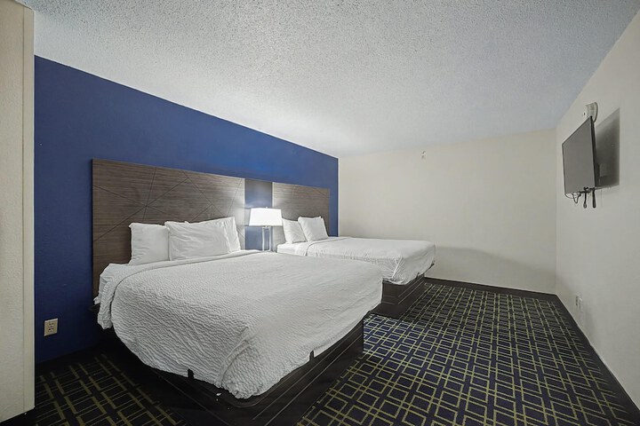 Baymont by Wyndham Greensburg