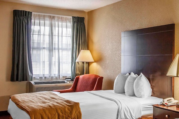 Room 21 of 44