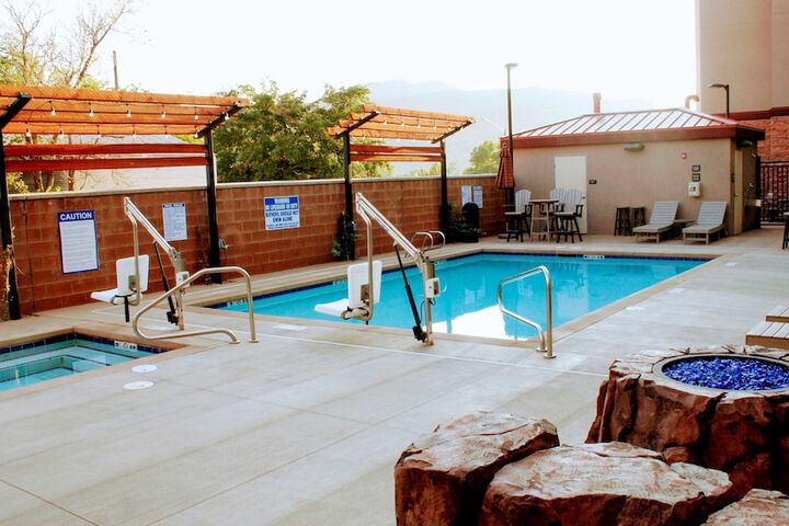 Pool 5 of 40