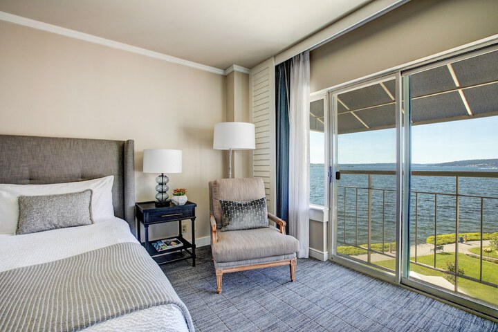 The Woodmark Hotel & Still Spa on Lake Washington