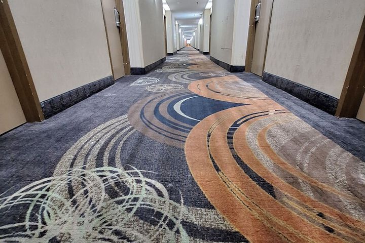 Ballroom/Hall 29 of 34