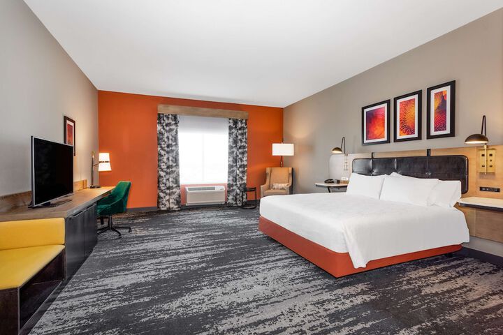 Room 16 of 32