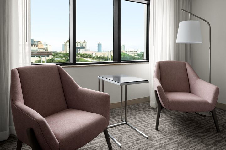 Room 51 of 104