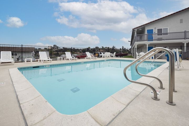 Days Inn by Wyndham Arroyo Grande / Pismo Beach