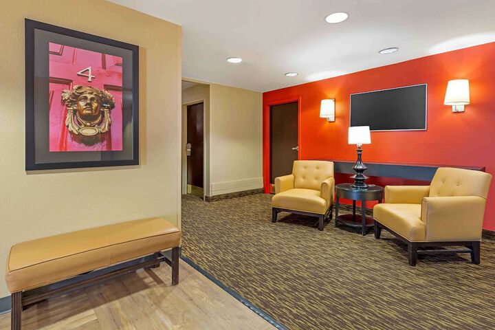 Hotel Interior 11 of 19