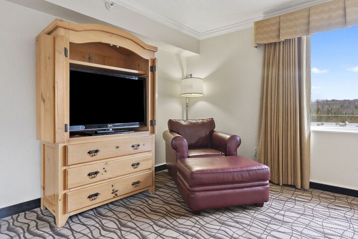 Room 103 of 149