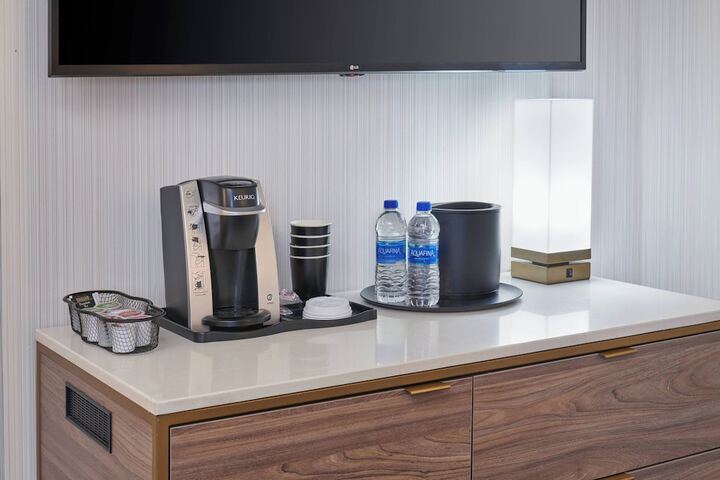 Delta Hotels by Marriott Detroit Novi
