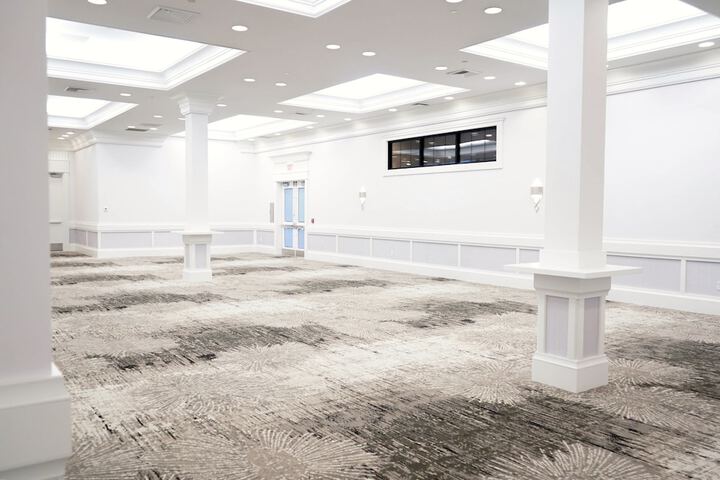 Crowne Plaza Providence-Warwick Airport by IHG