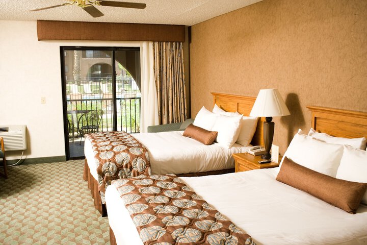 Room 27 of 61