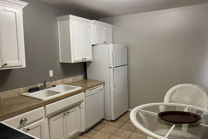 Room 27 of 44