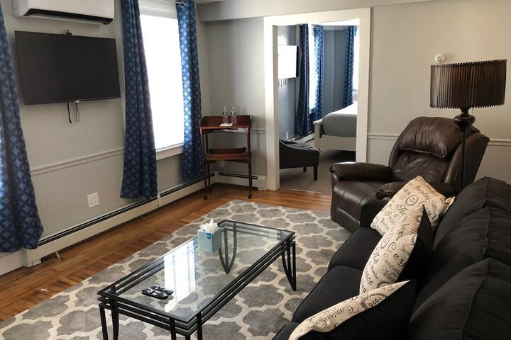 Room 172 of 183