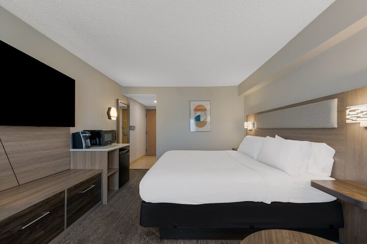 Room 38 of 51