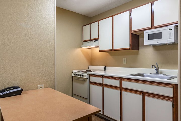 Room 21 of 29