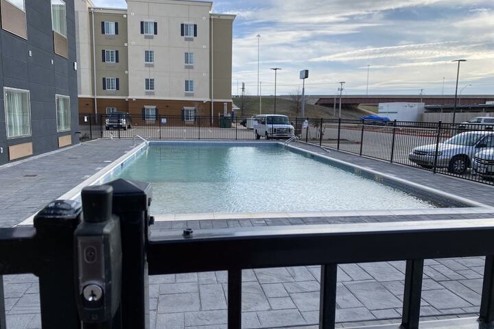 Pool 2 of 21