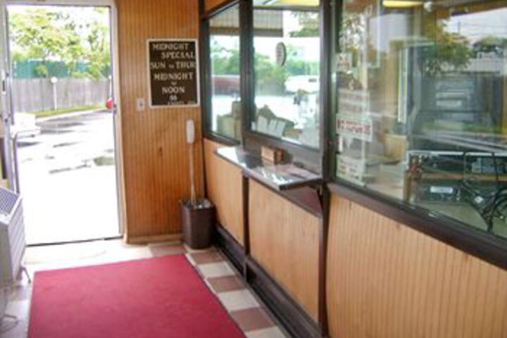 Plantation Motel