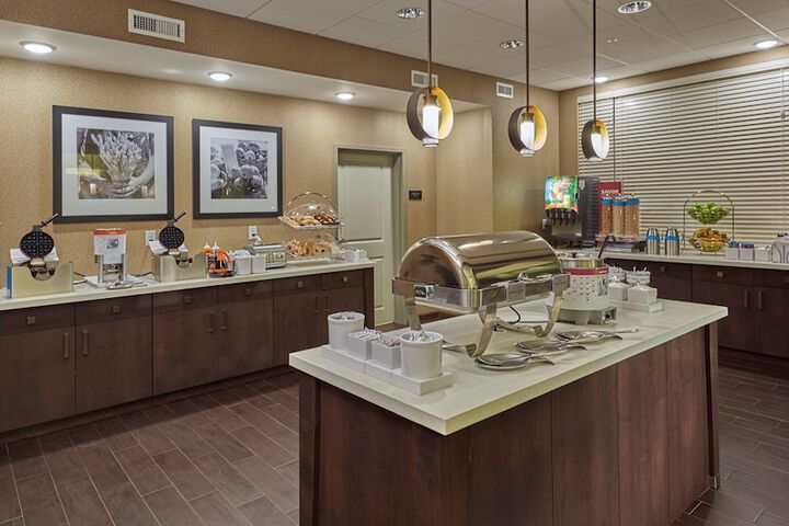 Hampton Inn & Suites Hood River