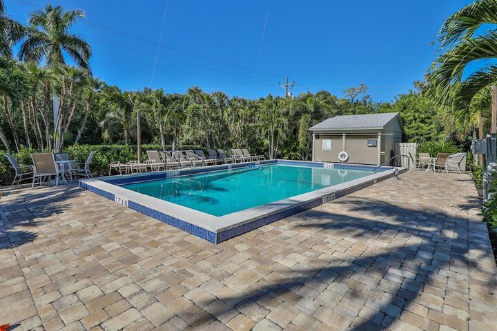 South Seas Gulf Cottage 1106