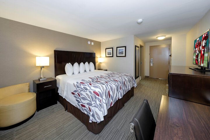 Room 30 of 51