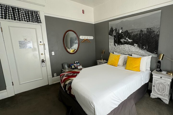 Hood River Hotel