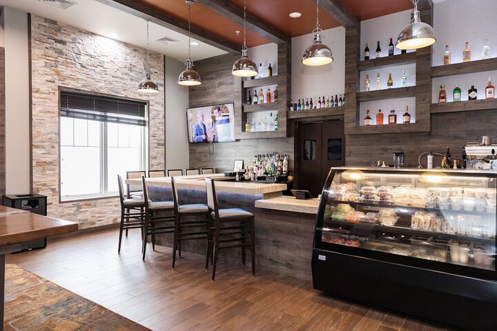 Hampton Inn & Suites Newark Airport Elizabeth