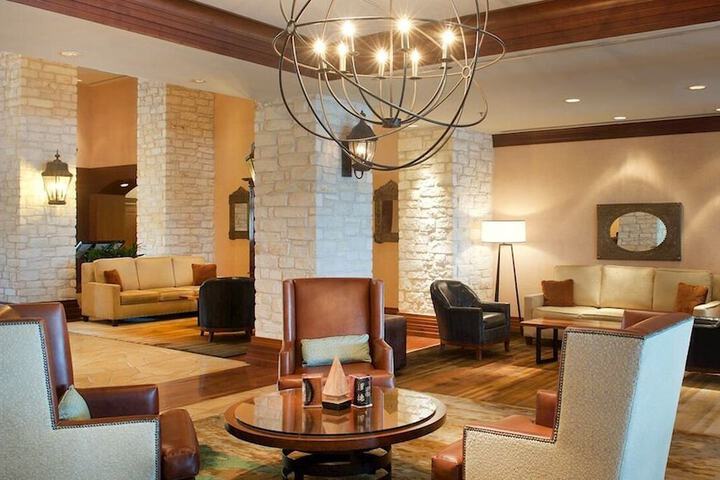 Lakeway Resort & Spa
