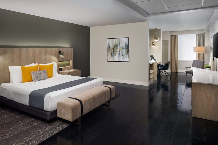 Room 26 of 58