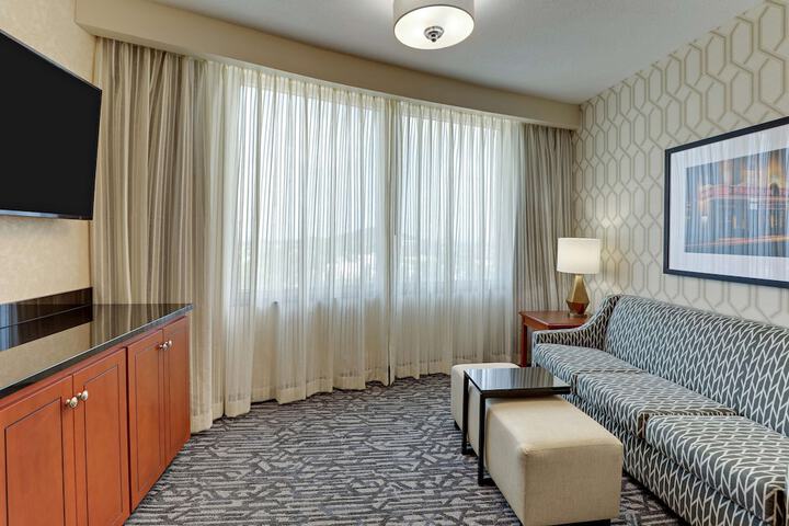Room 16 of 61