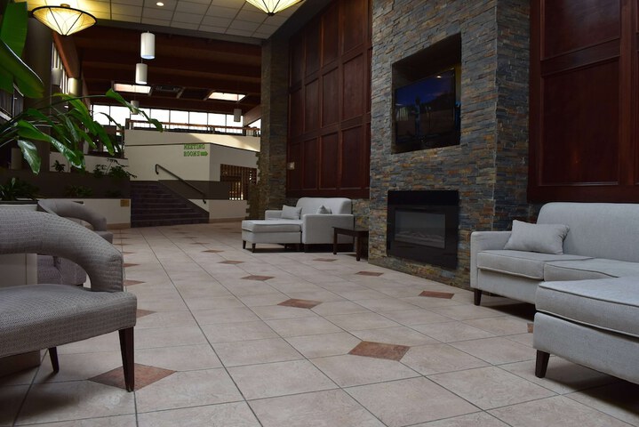 Hotel Interior 16 of 93