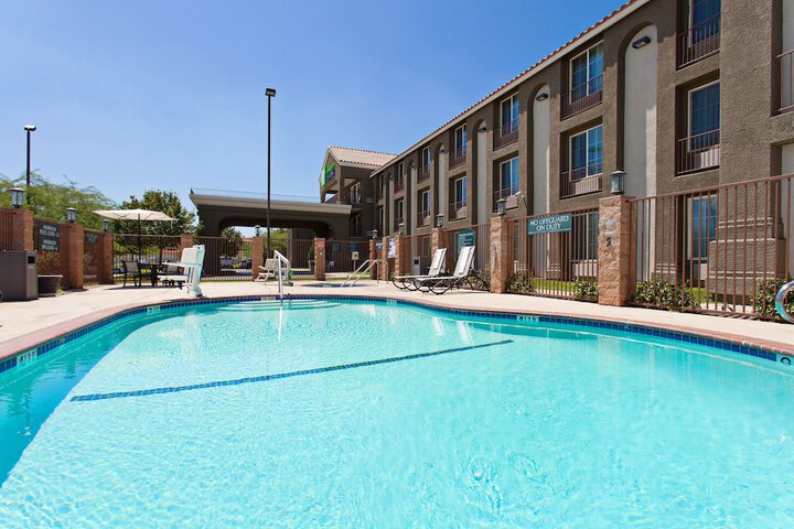 Holiday Inn Express Lancaster by IHG
