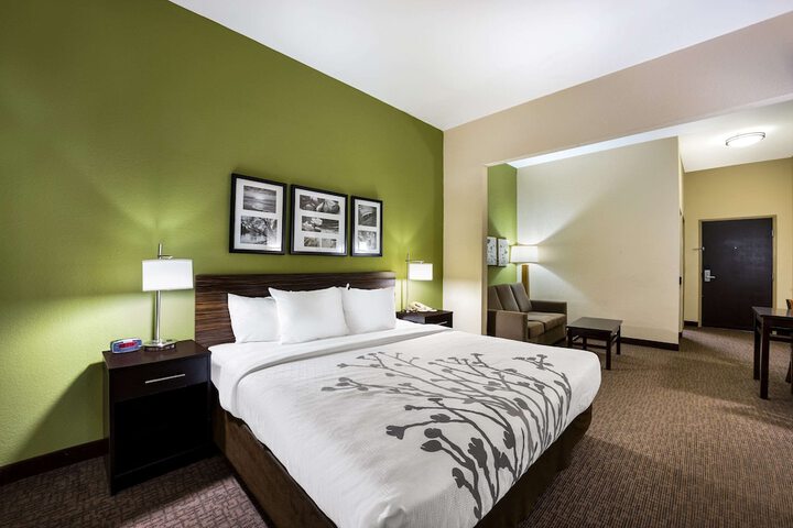 Room 14 of 44
