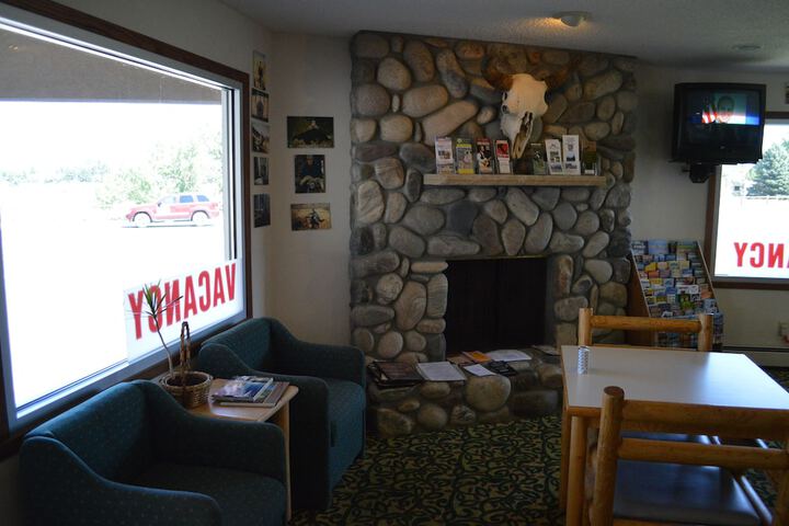 Hotel Interior 10 of 29